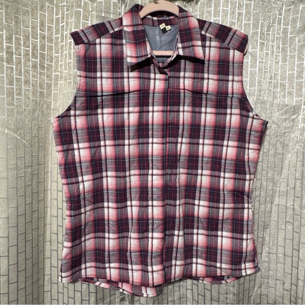 Dakini Plaid Boyfriend Shirt Women’s Large Red Stretch Hidden Pocket Vented